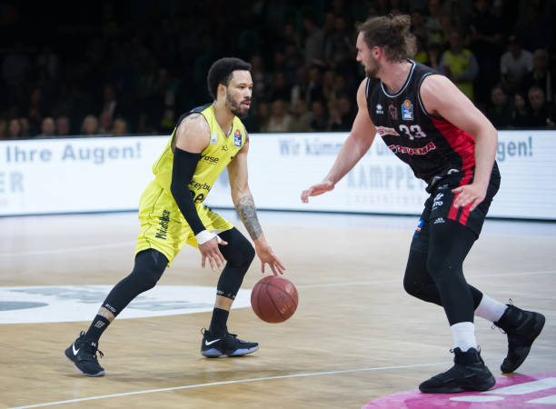 两位外援 两位外援