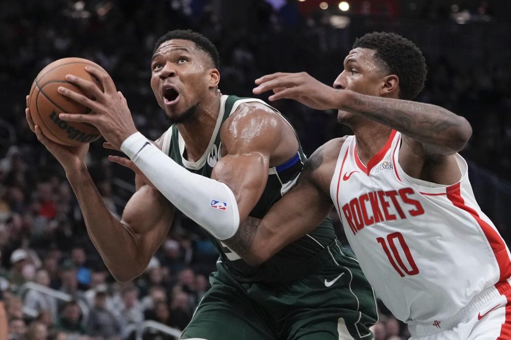 他展示出极 他展示出极