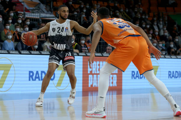 实力交锋 实力交锋